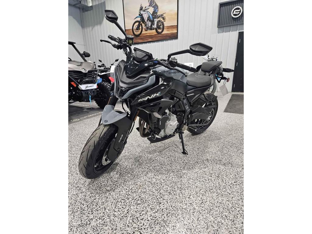 CFMOTO 675NK 2026