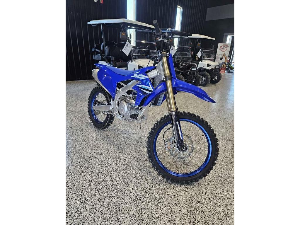 Yamaha YZ 450 2025