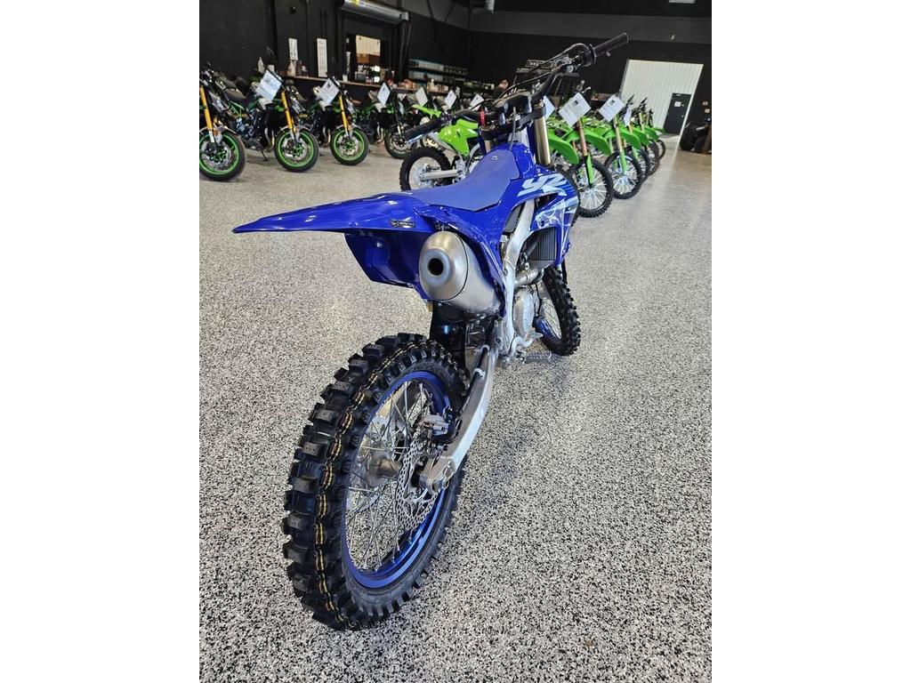 Yamaha YZ 450 2025