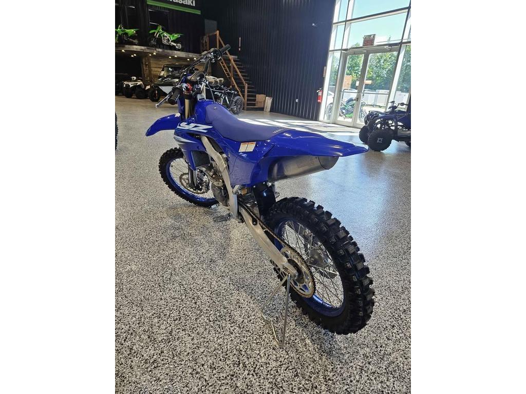 Yamaha YZ 450 2025