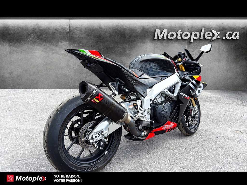 Aprilia RSV4 Factory APRC 2020