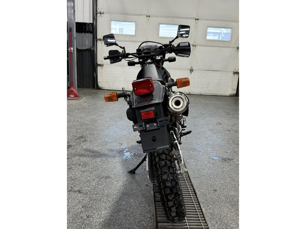 Suzuki DR650SEM6 2026