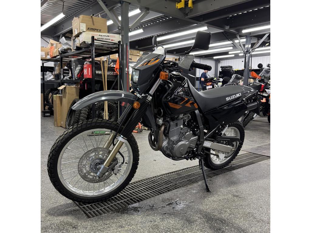 Suzuki DR650SEM6 2026