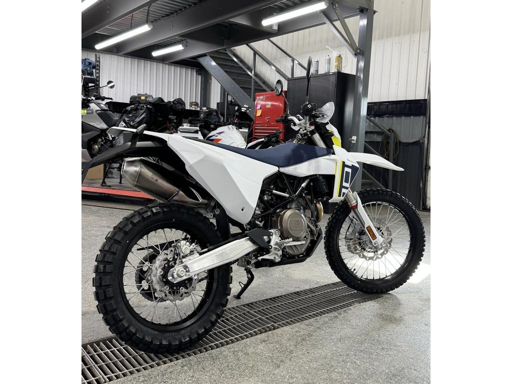 Husqvarna 701 Enduro 2027