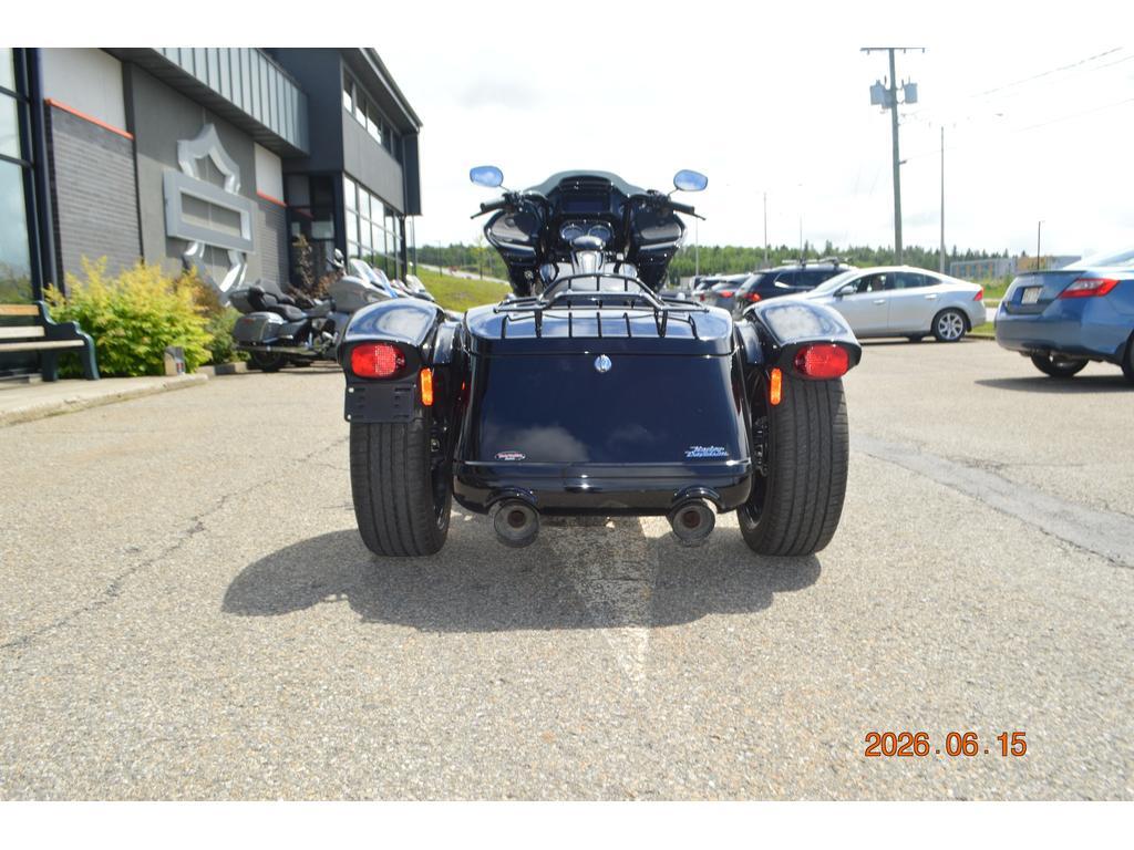 Harley-Davidson FLTRT 2024