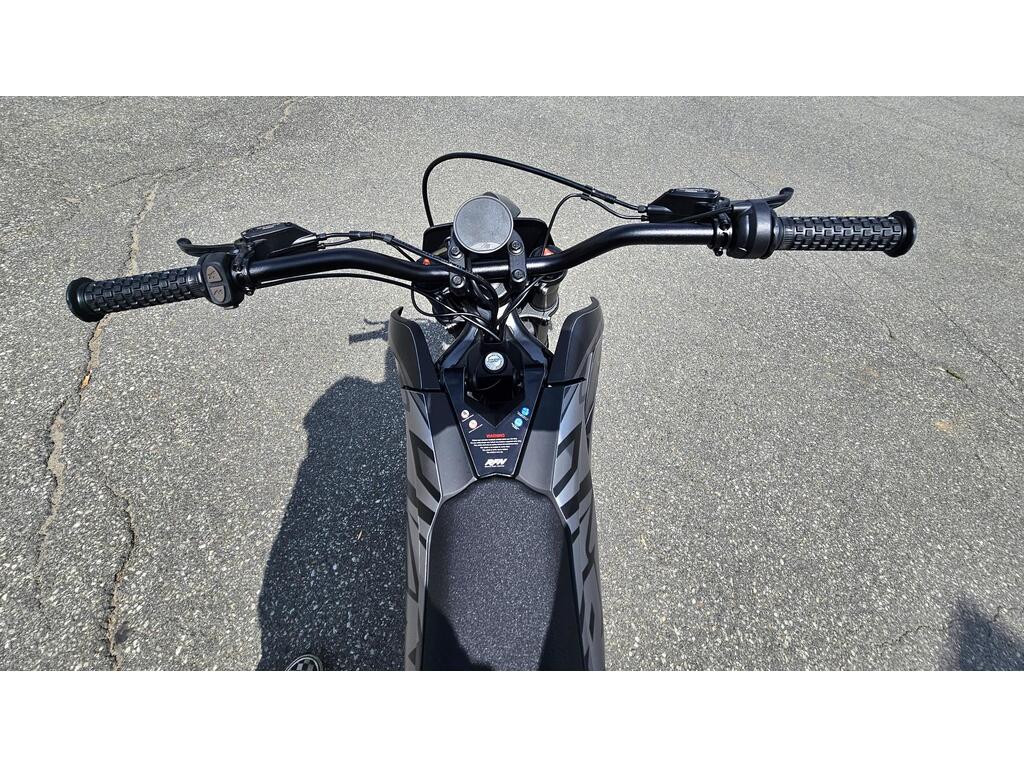 Apollo Motors ARES 2026