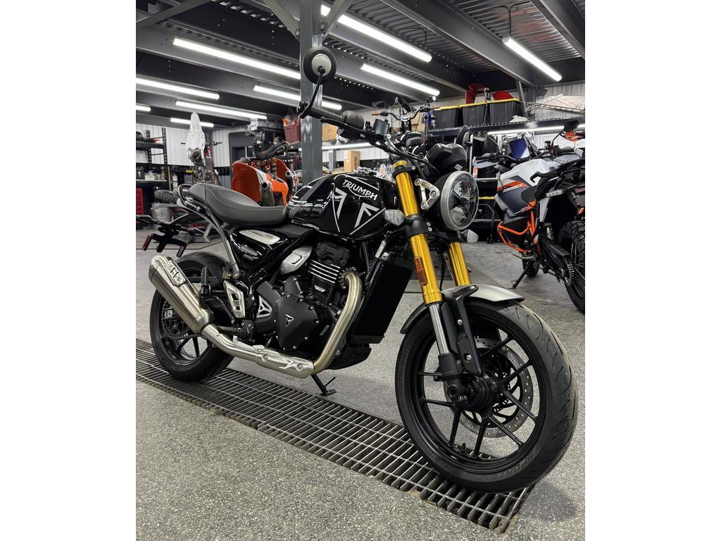 Triumph SPEED 400 NOIR 2026