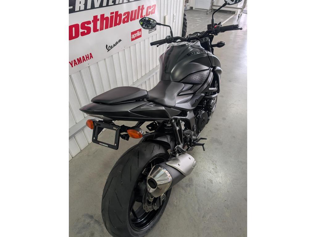 Suzuki GSX-S750 2023