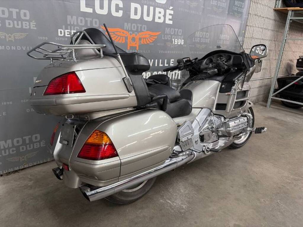 Honda GL1800 Goldwing Touring 2003