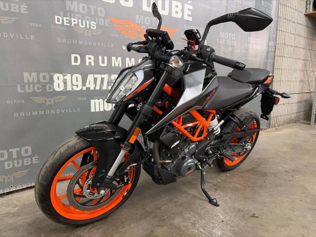 KTM 390 Duke 2022