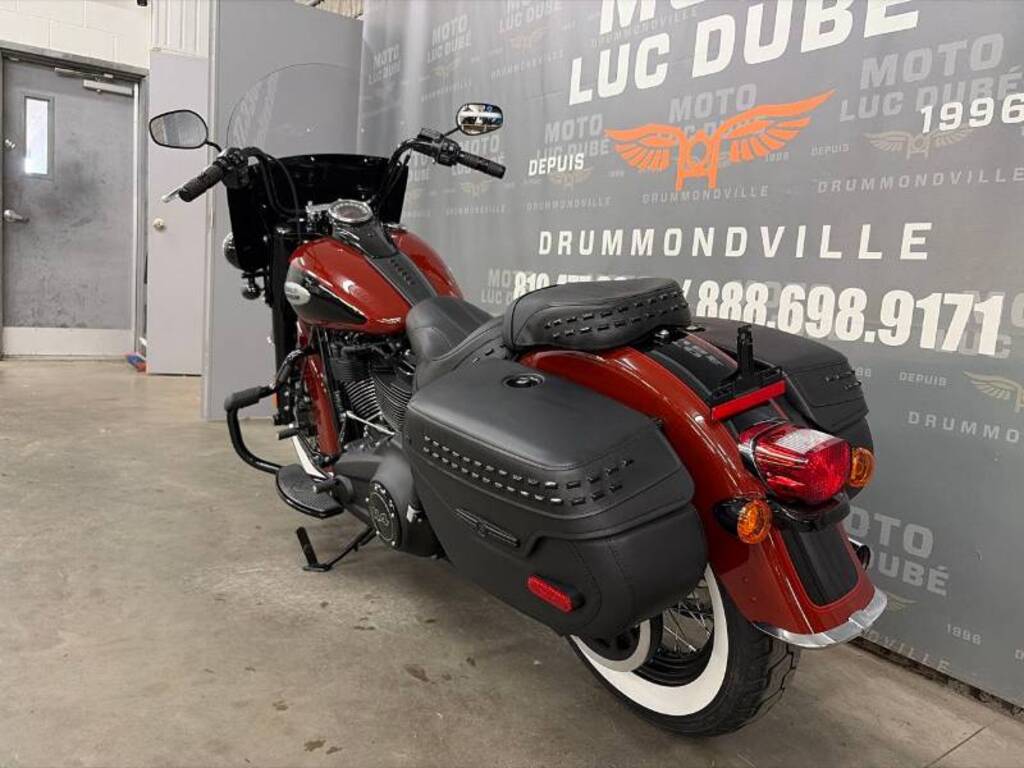 Harley-Davidson FLHCS Softail Heritage 114 2024