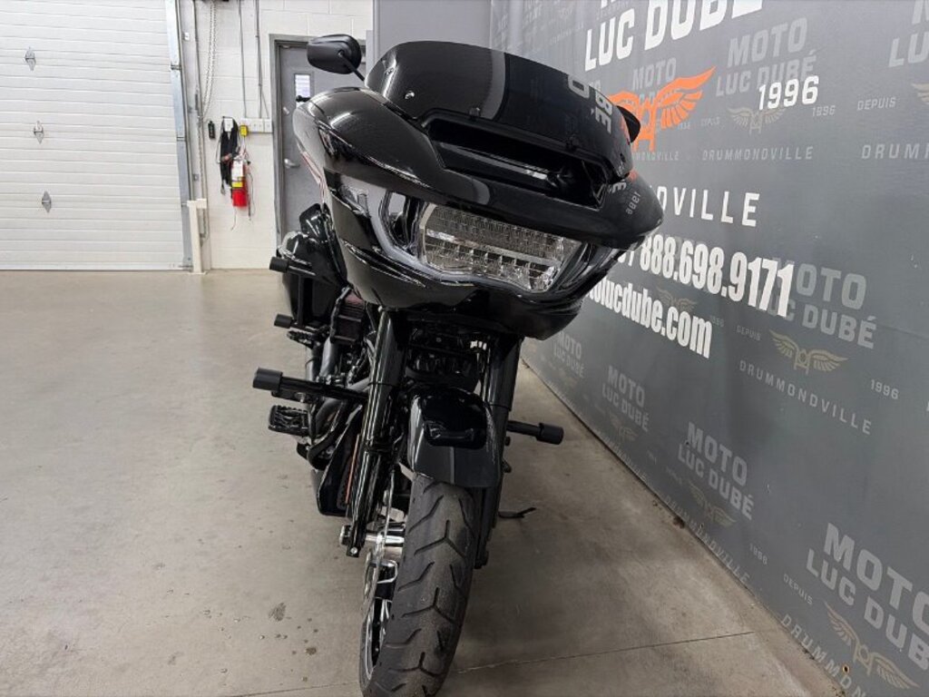 Harley-Davidson FLTRX Road Glide 2024