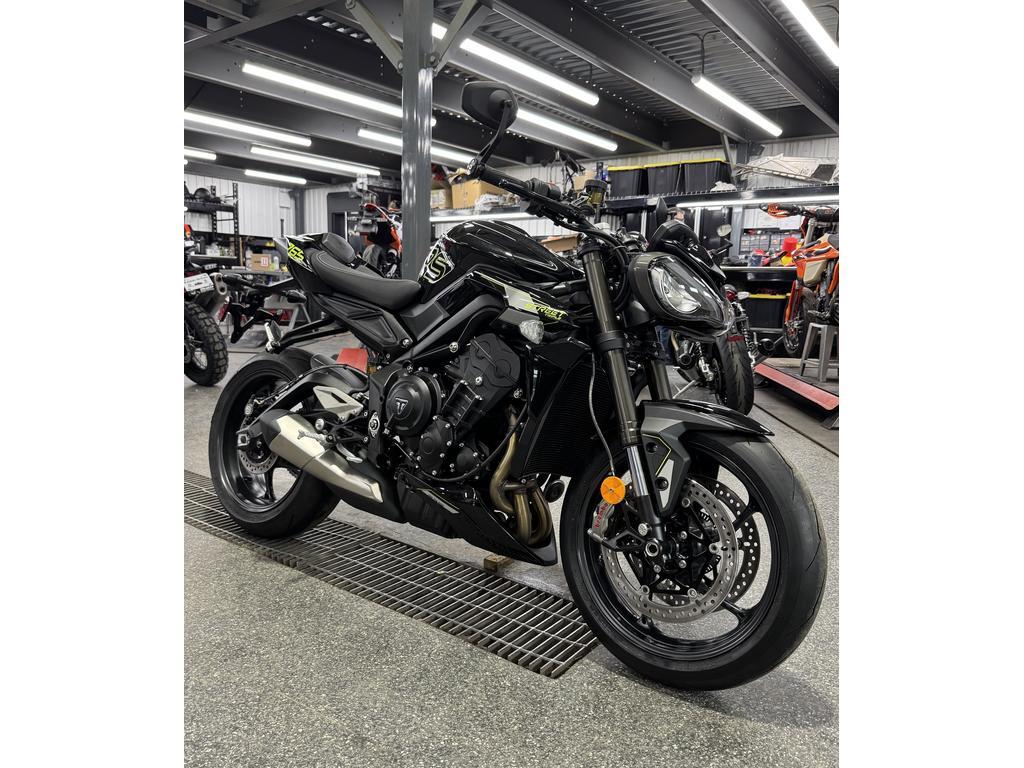 Triumph STREET TRIPLE 765 RS 2026