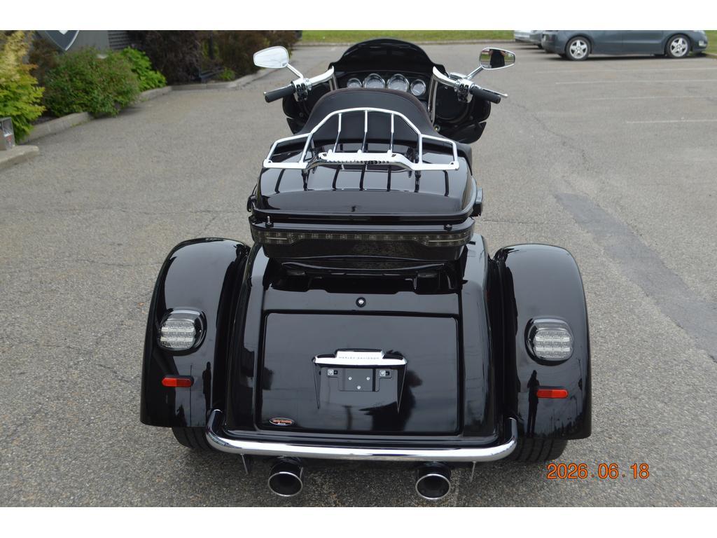 Harley-Davidson FLHTCUTGSE 2022