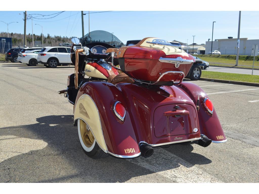 Indian Motorcycles ROAD MASTER 2016