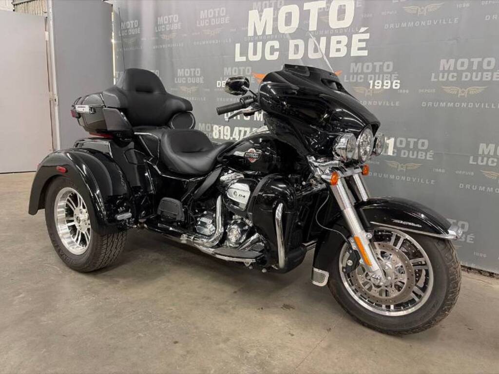Harley-Davidson FLHTCUTG Tri Glide Ultra 2024