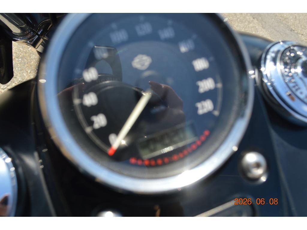 Harley-Davidson FXDWG Custom 2012