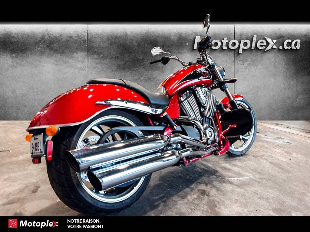 Victory Motorcycles Jackpot 2014