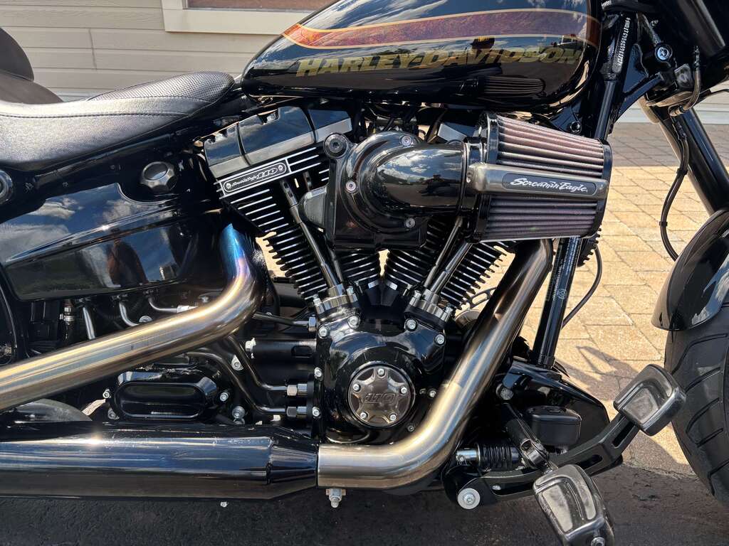Harley-Davidson Breakout 2016