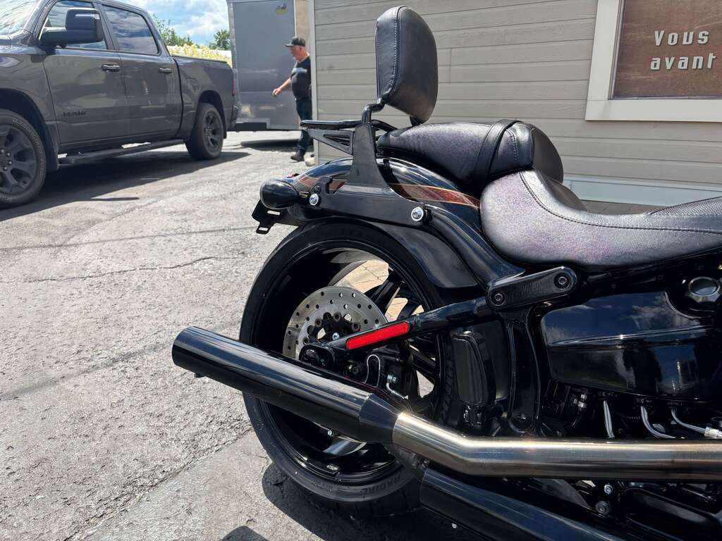 Harley-Davidson Breakout 2016