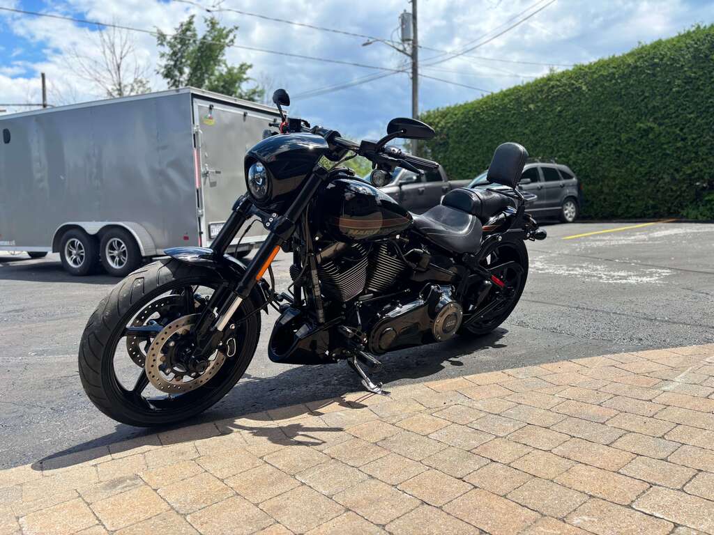 Harley-Davidson Breakout 2016