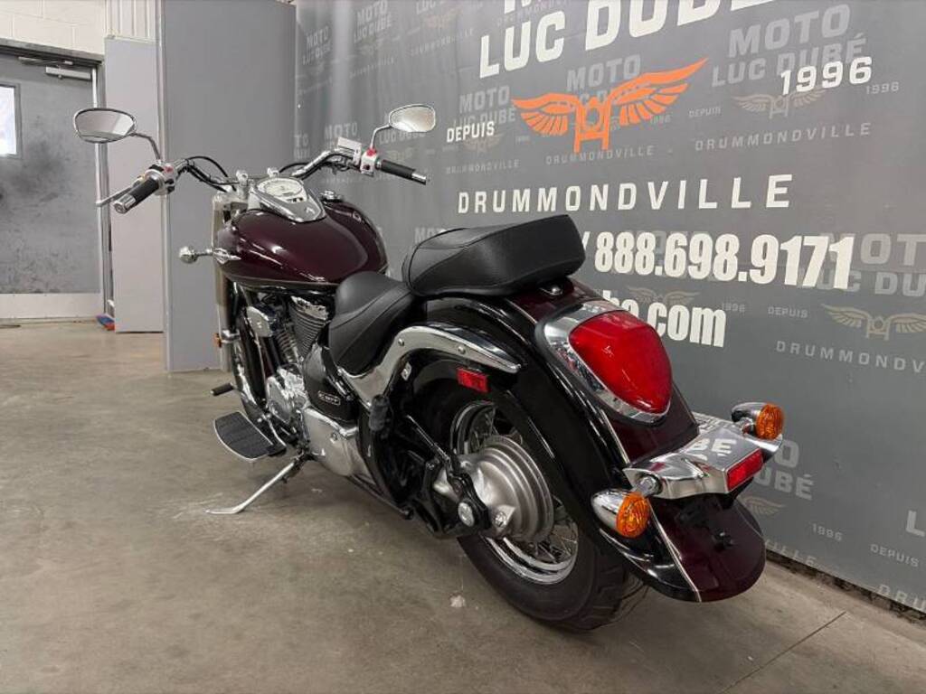 Suzuki Boulevard C50T 2012