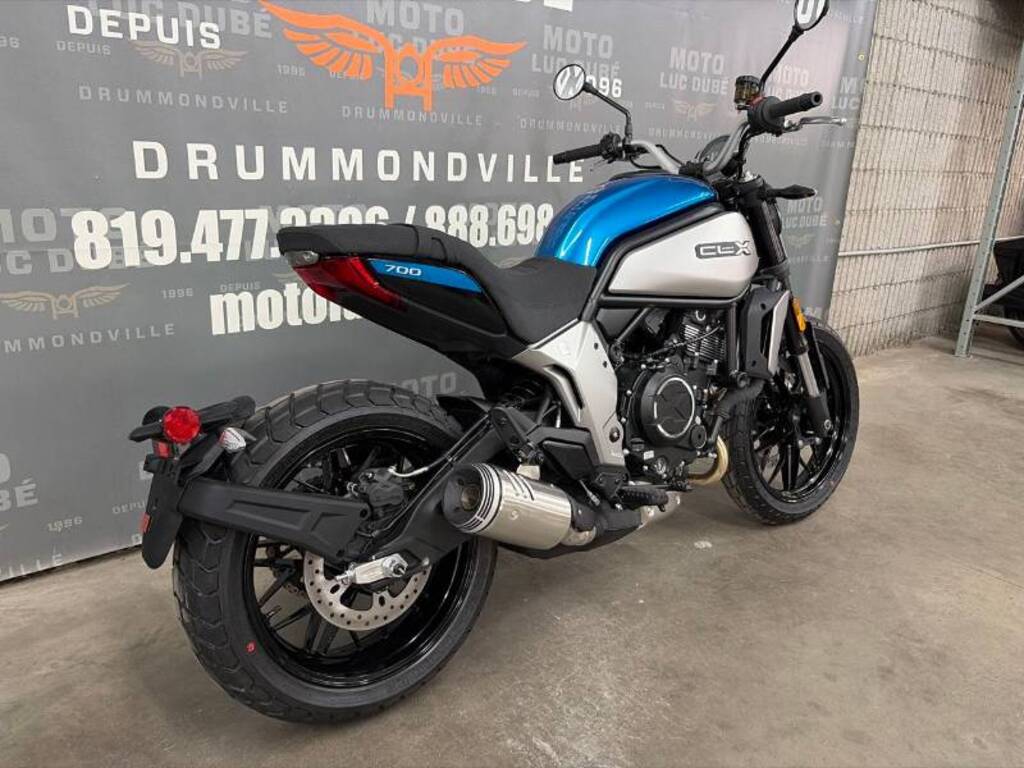CFMOTO 700CL-X Heritage 2023