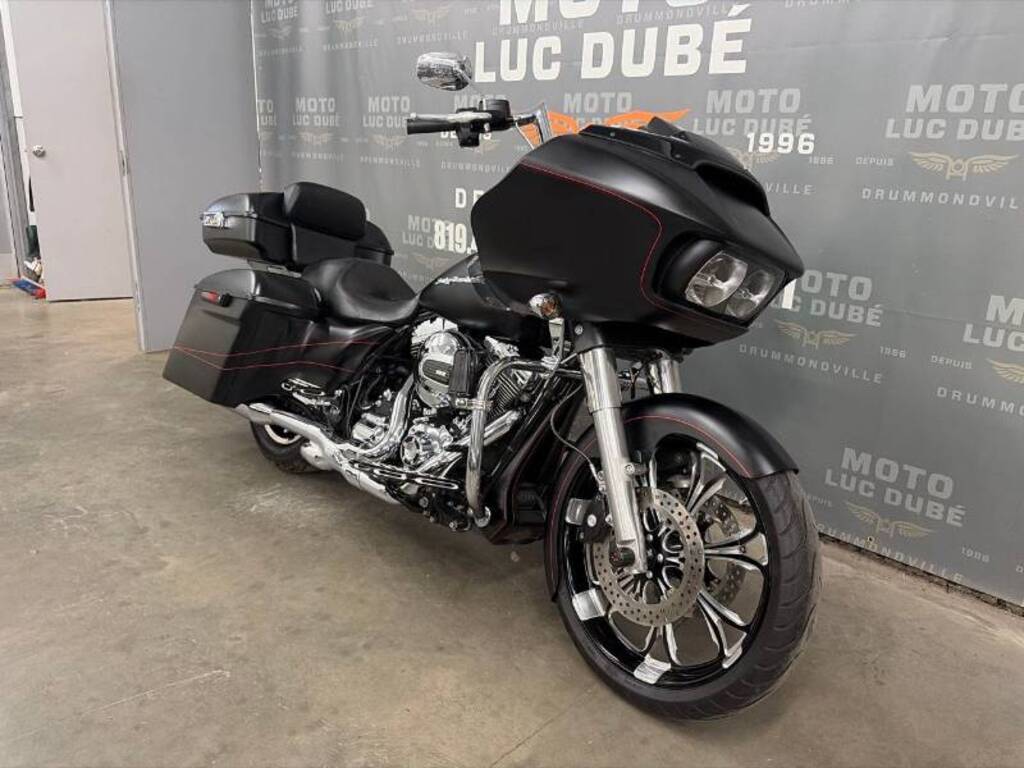 Harley-Davidson FLTRXS Road Glide Special 2015