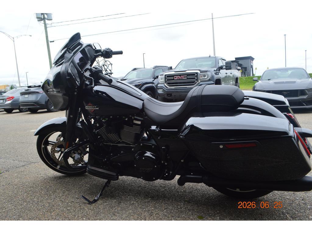 Harley-Davidson FLHX Street Glide 2025