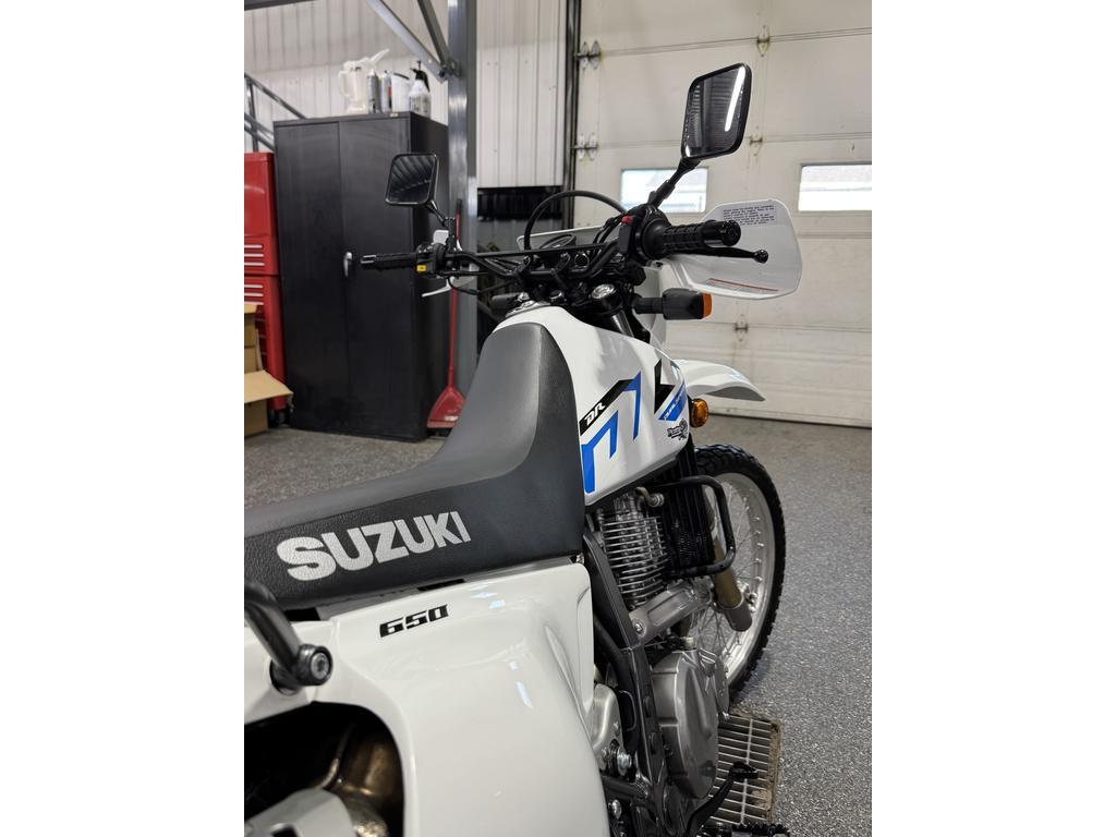 Suzuki DR650 2026