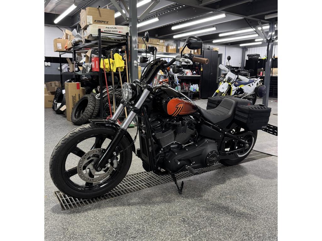 Harley-Davidson STREET BOB 114 2022