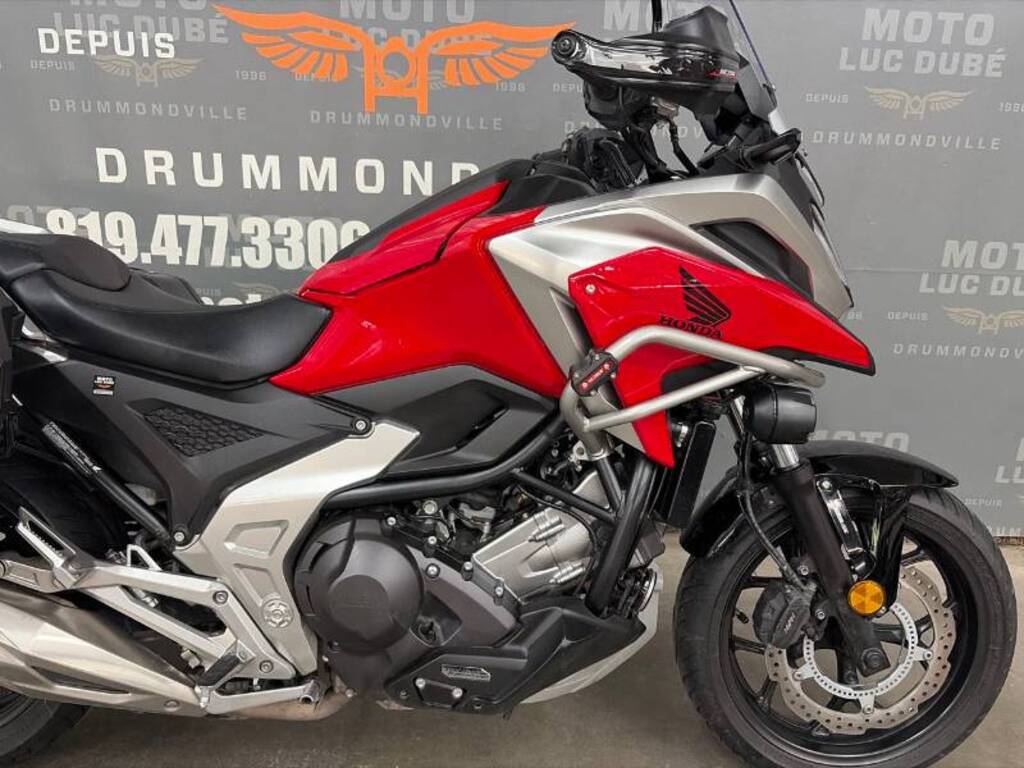 Honda NC750X DCT 2022