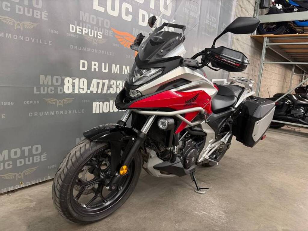 Honda NC750X DCT 2022
