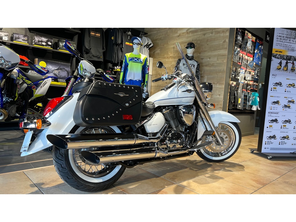 Suzuki Boulevard C50T 2022