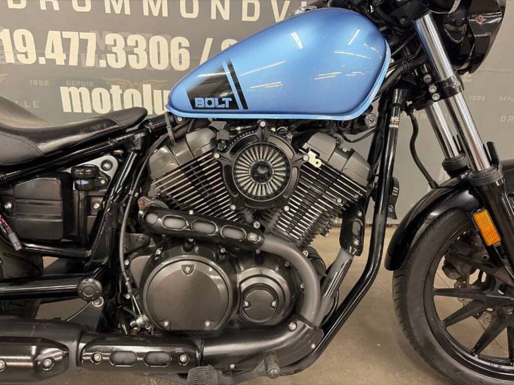 Yamaha Bolt 2015