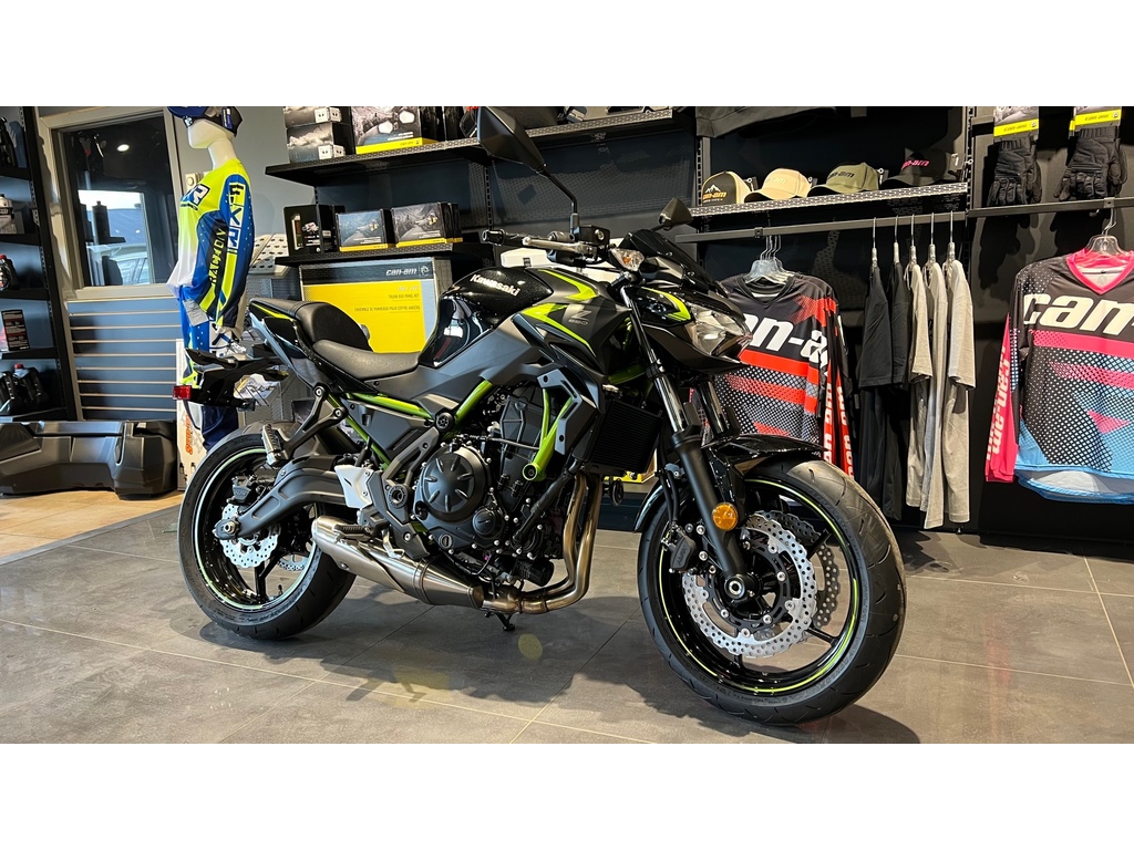 Kawasaki Z650 2022