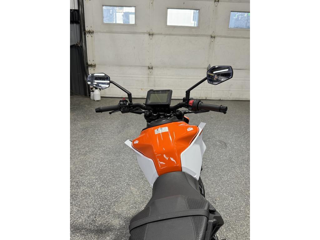 KTM 250 DUKE 2024
