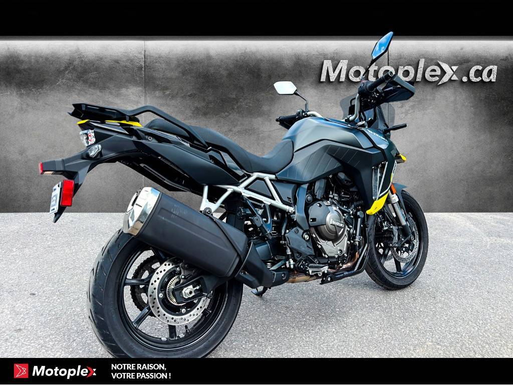 Suzuki VSTROM 800 *3256 KM* 2025