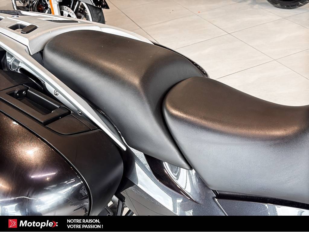 BMW R1200 rt SPORT TOURING 2011
