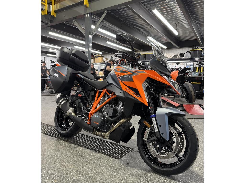 KTM SUPER DUKE GT 2024