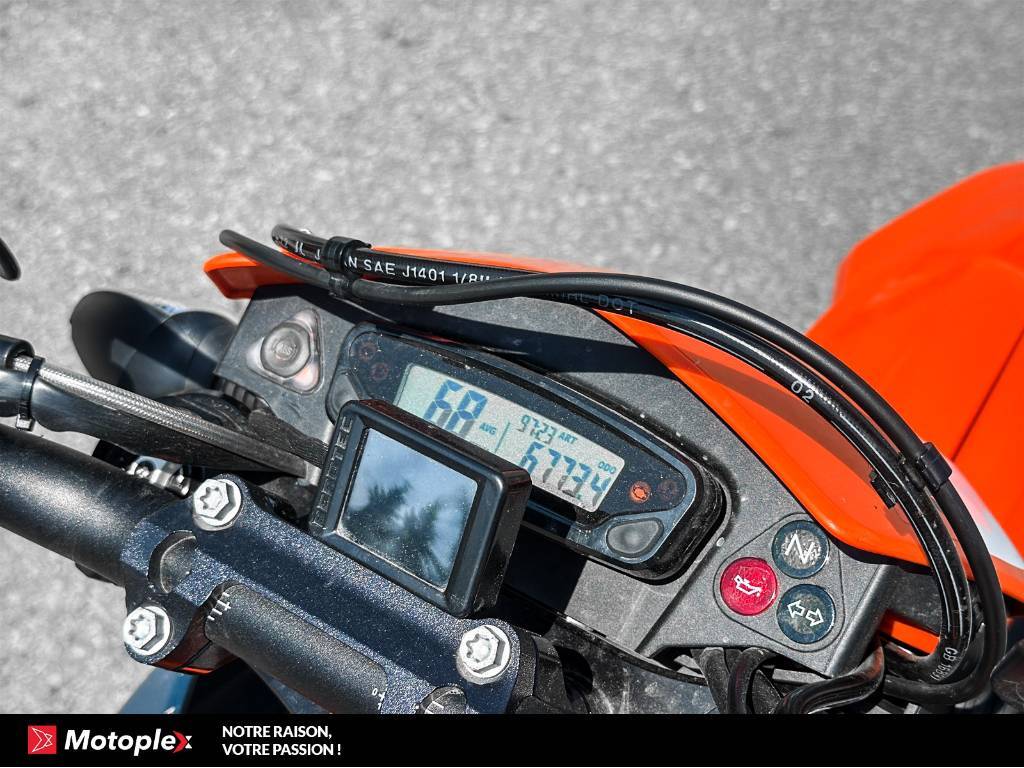 KTM 690 smc super moto 2023