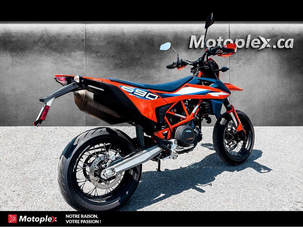 KTM 690 smc super moto 2023