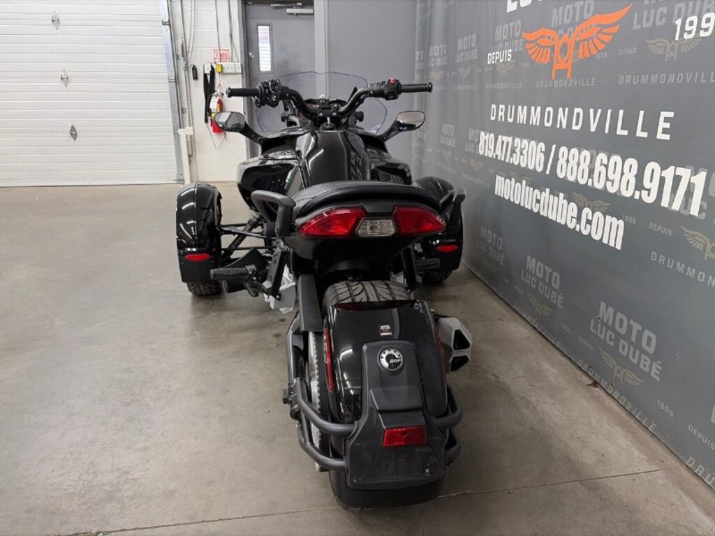 Can-Am Spyder F3 2015