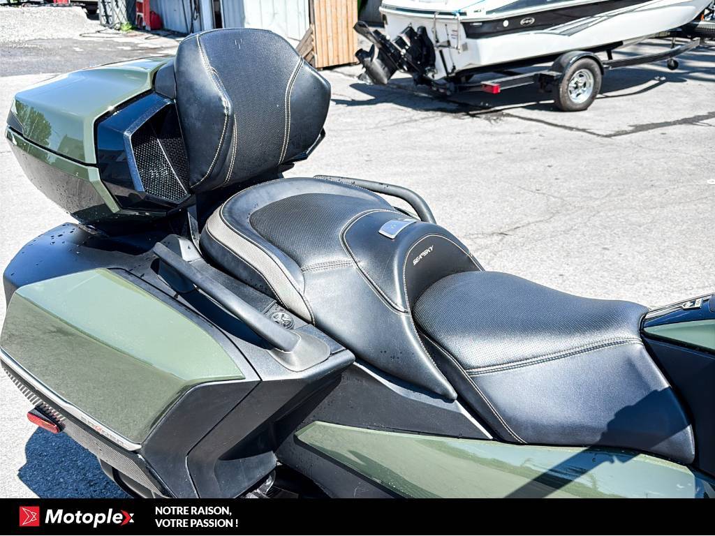 Can-Am Spyder rt limited sea to sky 2023
