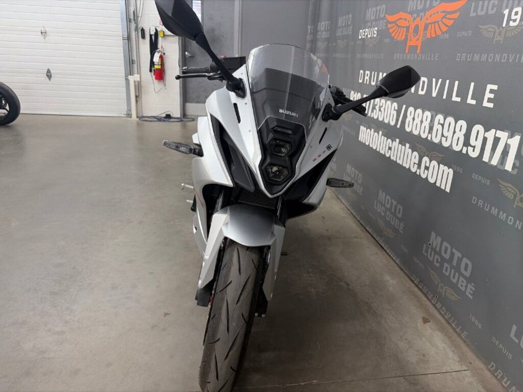 Suzuki GSX-8R 2024