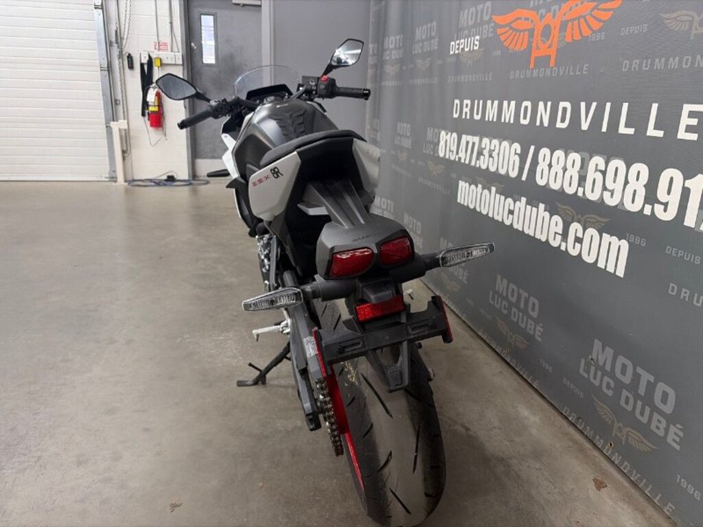 Suzuki GSX-8R 2024