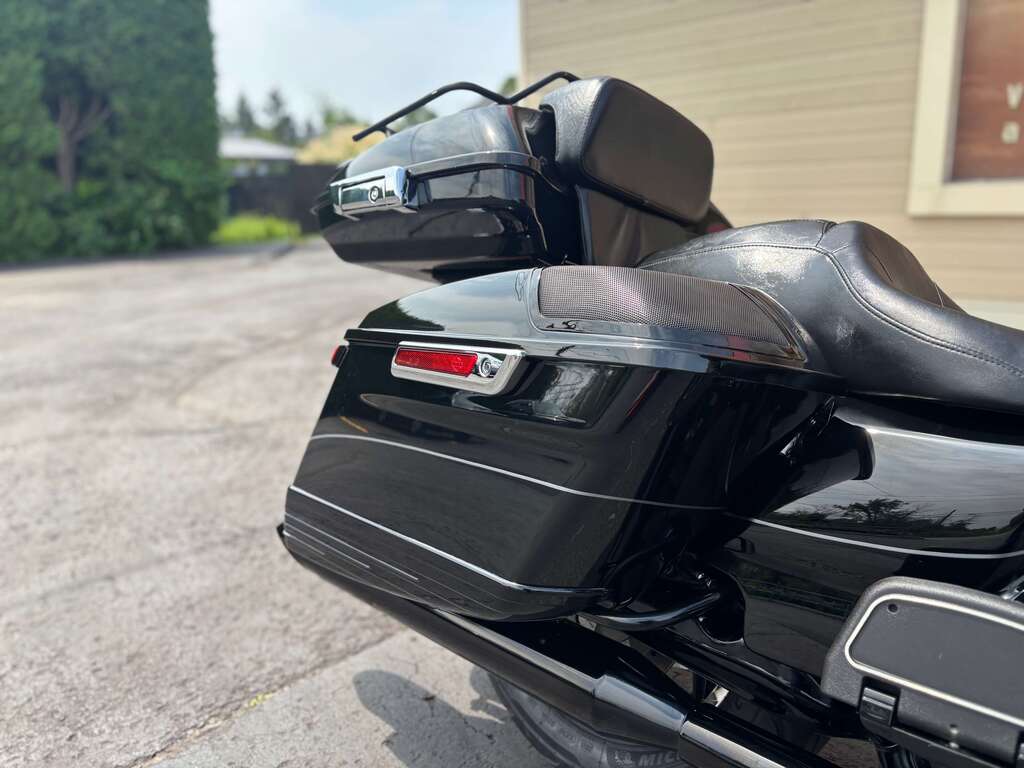 Harley-Davidson FLHTK Ultra Limited 2014
