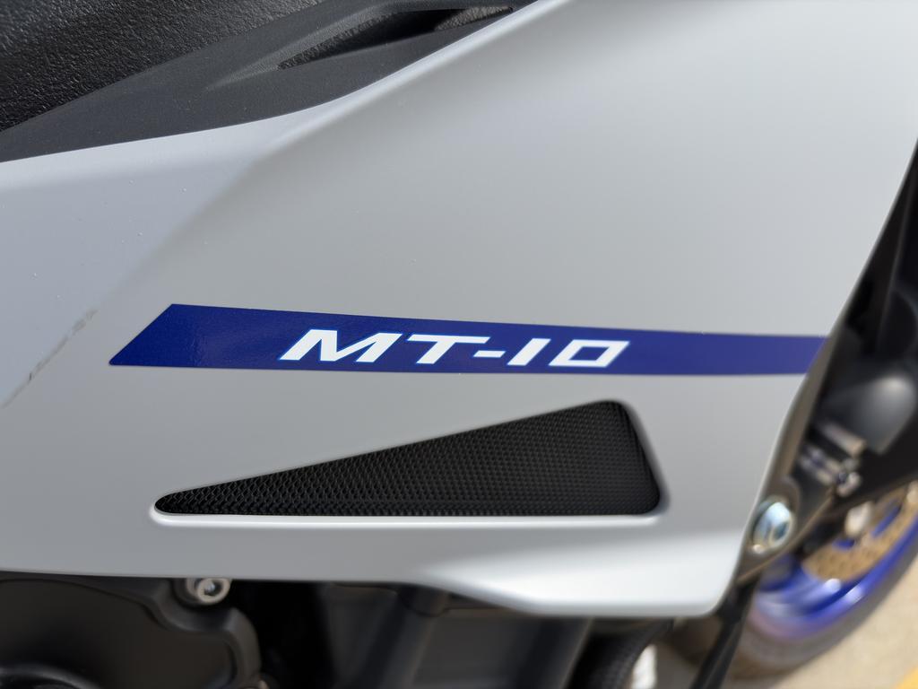 Yamaha MT-10 2021