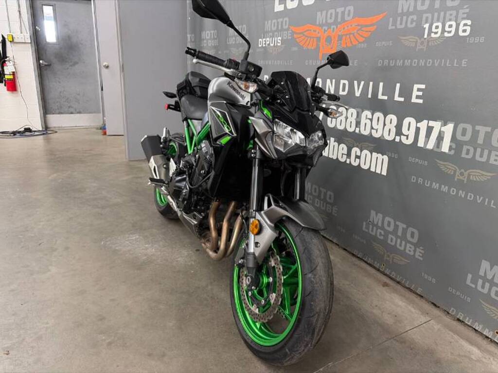 Kawasaki Z900 ABS 2023