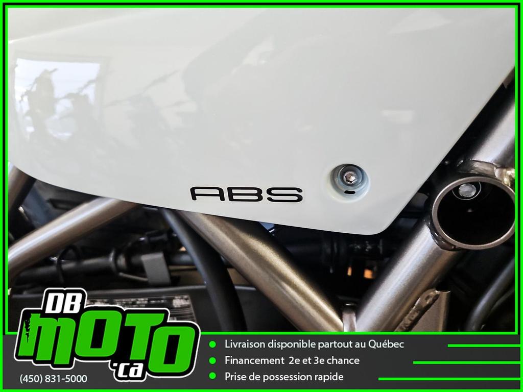 Kawasaki ELIMINATOR BLANC ROBOTIQUE 2024